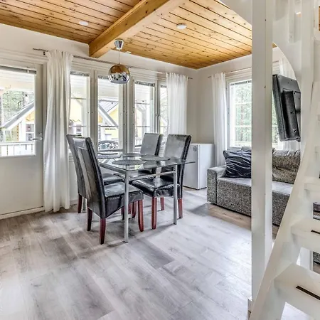 Lomamoekki Johtojuku 1 * Kalajoki